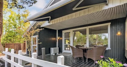 "Eweline" - 75m from the sea by Interhome