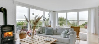"Sissela" - 5m from the sea by Interhome