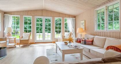 "Tineke" - 200m from the sea by Interhome