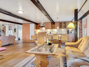 TV, fireplace - "Hedda" - 15km from the sea by Interhome (Bredebro)