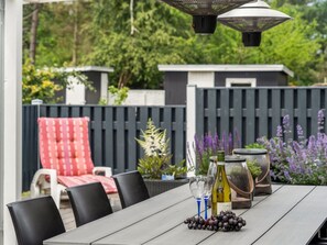 Outdoor dining - "Dierf" - 550m from the sea by Interhome (Gedser)