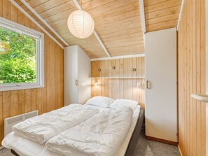 4 bedrooms, internet