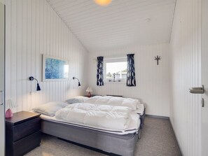 3 bedrooms, internet