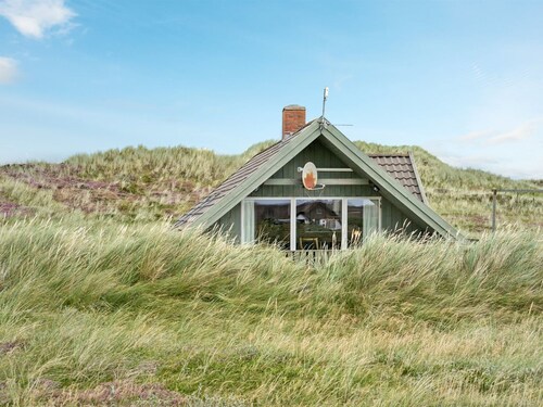 "Felina" -  from the sea by Interhome