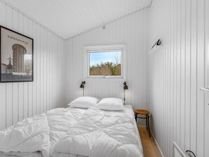3 bedrooms, Internet