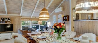 "Berenice" - 250m from the sea by Interhome