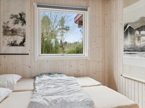 3 bedrooms, internet