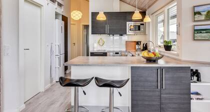 "Luzia" - 1.2km from the sea by Interhome