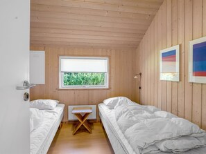 5 bedrooms, WiFi