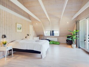 6 bedrooms, internet - "Gertrudis" - 2km to the fjord by Interhome (Frøstrup)