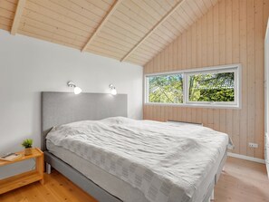 4 bedrooms, internet