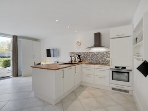 Fridge, oven, dishwasher, highchair