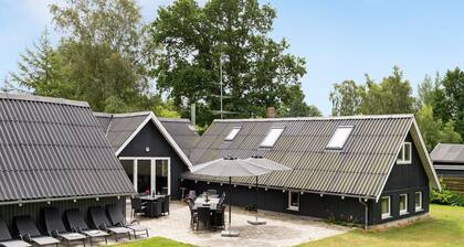 "Ingalil" - 650m from the sea by Interhome