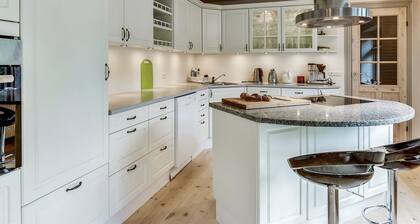 "Sophia" - 8km from the sea by Interhome