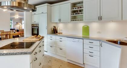 "Sophia" - 8km from the sea by Interhome