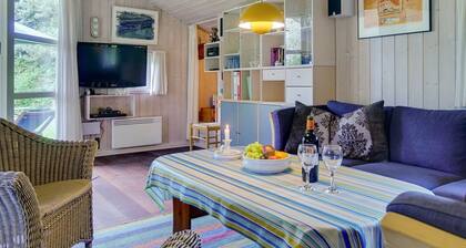"Loreia" - 200m from the sea by Interhome
