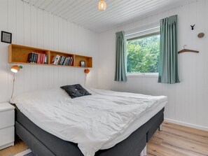 3 bedrooms, WiFi