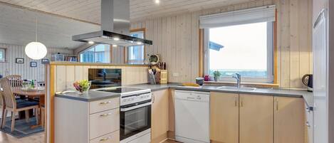 Fridge, microwave, dishwasher, cookware/dishes/utensils