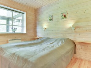 3 bedrooms, WiFi - "Fenja" - 500m to the fjord by Interhome (Tarm)