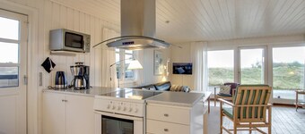 "Eikka" - 600m from the sea by Interhome