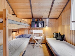3 bedrooms, WiFi
