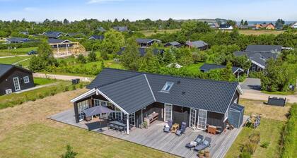 "Annerose" - 550m from the sea by Interhome