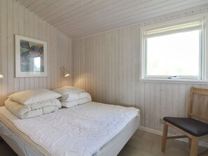 3 bedrooms, WiFi