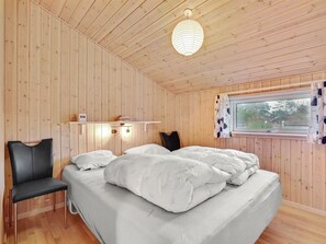 3 bedrooms, WiFi