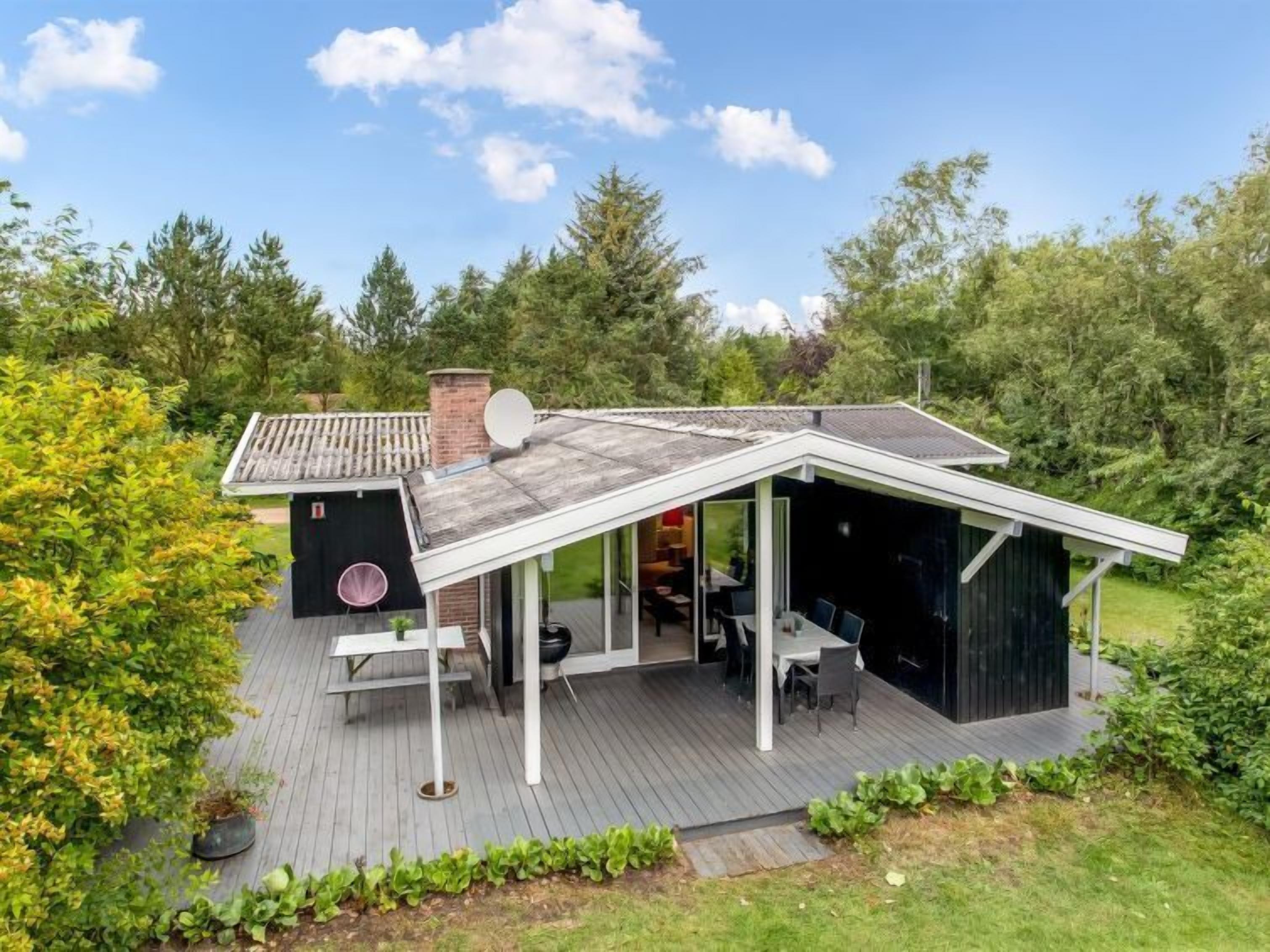 \"Any\" - 11km from the sea by Interhome