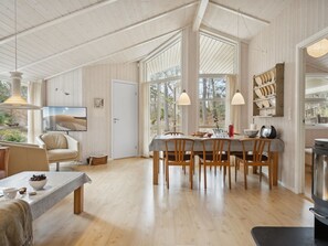 TV, fireplace - "Ros" - 350m from the sea by Interhome (Glesborg)