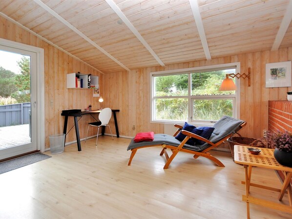 Tv, pejs, dvd-afspiller