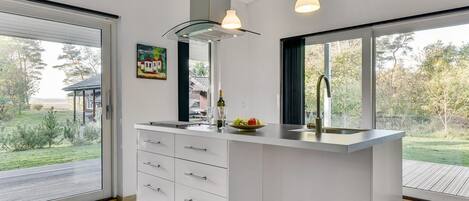 Fridge, microwave, dishwasher, highchair