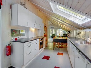 Fridge, microwave, dishwasher, cookware/dishes/utensils