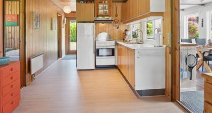 "Carena" - 1.8km from the sea by Interhome