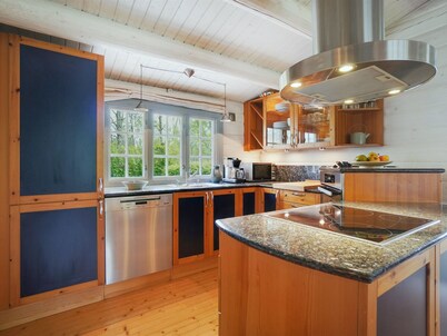 "Till" - 1.6km from the sea by Interhome