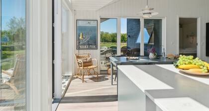 "Gregor" - 300m from the sea by Interhome