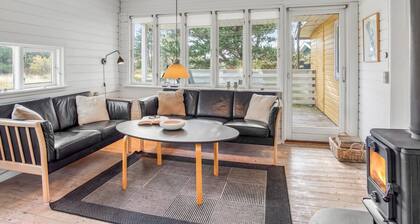 "Heinke" - 2km from the sea by Interhome