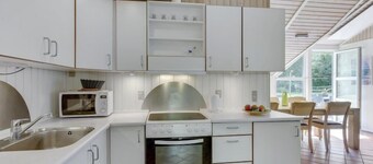 "Eisa" - 300m to the inlet by Interhome