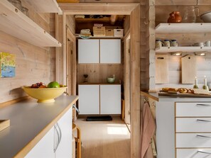 Fridge, oven, high chair, cookware/dishes/utensils - "Tera" - 600m from the sea by Interhome (Løkken)