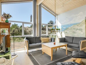 Fernseher, Kamin