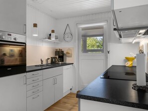 Køleskab, mikrobølgeovn, ovn, opvaskemaskine