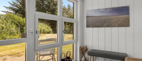 TV, peis og DVD-spiller