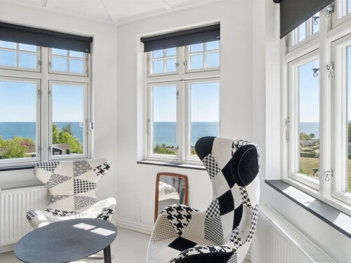 "Johanna" - 300m from the sea by Interhome