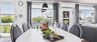 "Anisa" - 400m from the sea by Interhome