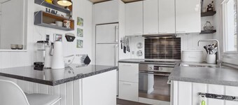 "Anisa" - 400m from the sea by Interhome
