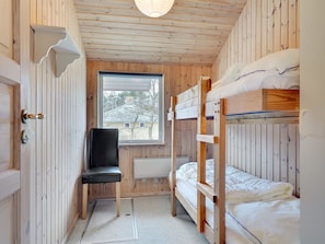 3 bedrooms, internet