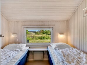 5 bedrooms, WiFi