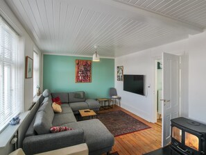 Televisie en een open haard