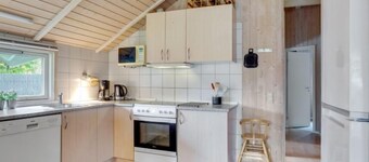 "Kalli" - 350m to the inlet by Interhome