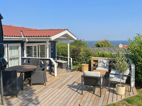 "Jolanda" - 800m from the sea by Interhome